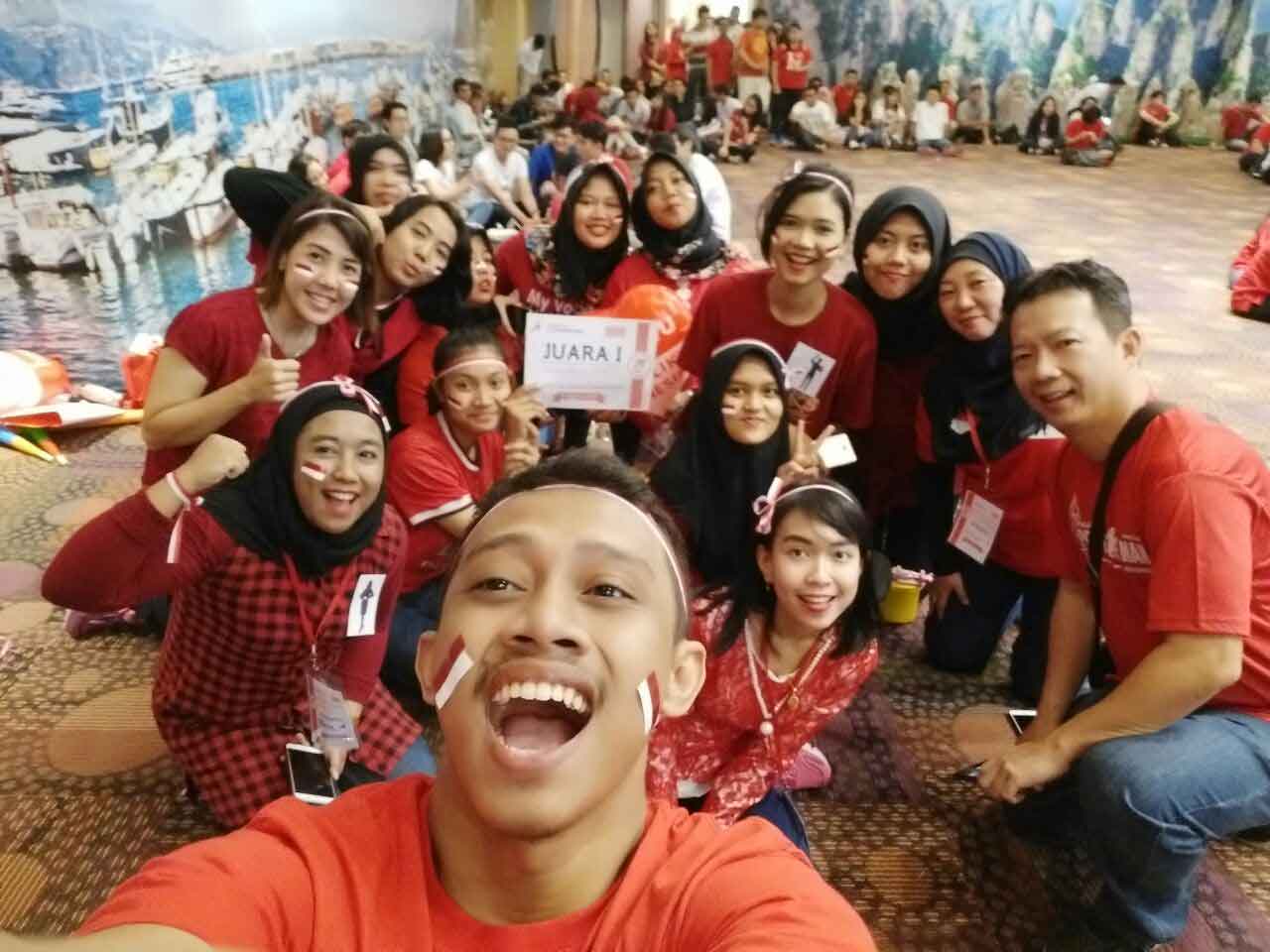 team asuransi simasinsurtech memenangkan juara 1 perlombaan amazing race