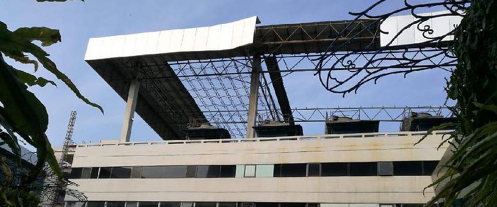  Atap  Gedung Parkir  di Bandara Soetta Tiba Tiba Runtuh Apa 