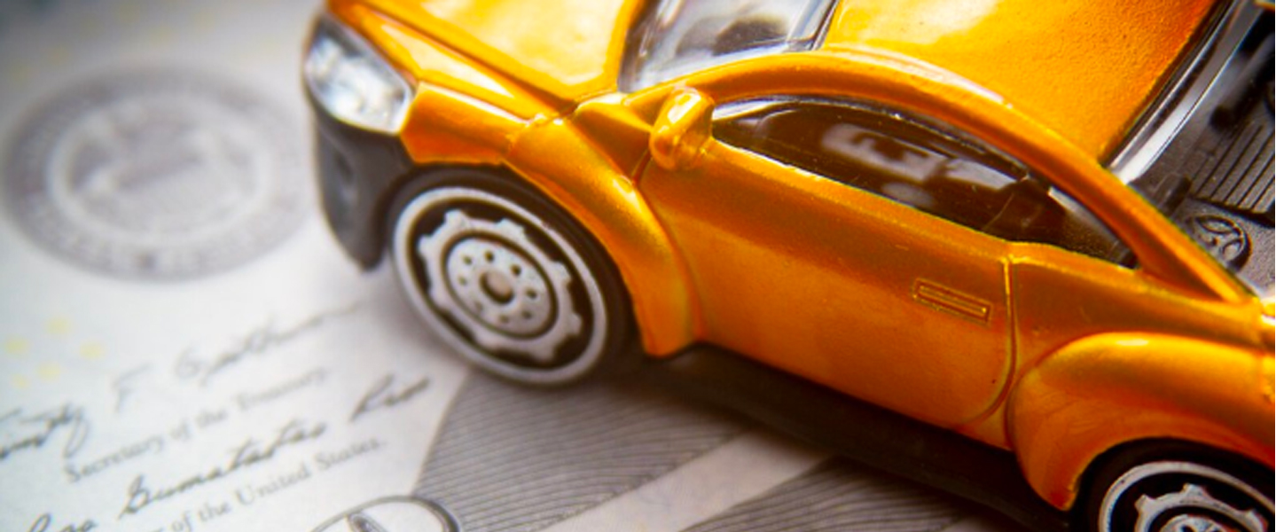 cara hitung biaya asuransi mobil dan simulasi preminya