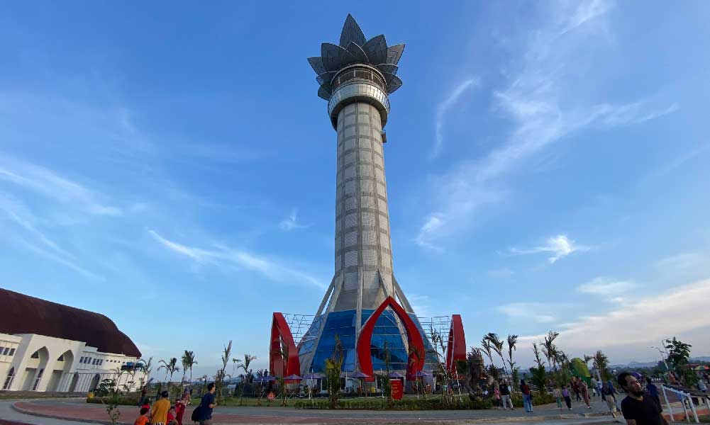 Menara Pandang Teratai